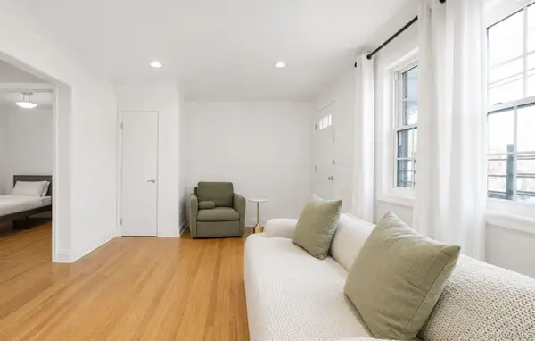 224-08 Horace Harding #Lower, Oakland Gardens, NY 11364