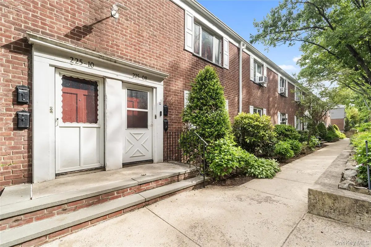 225-08 Stronghurst Avenue #Upper, Queens Village, NY 11427 - #1