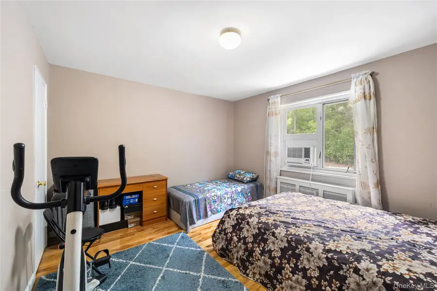 225-08 Stronghurst Avenue #Upper, Queens Village, NY 11427 - #2