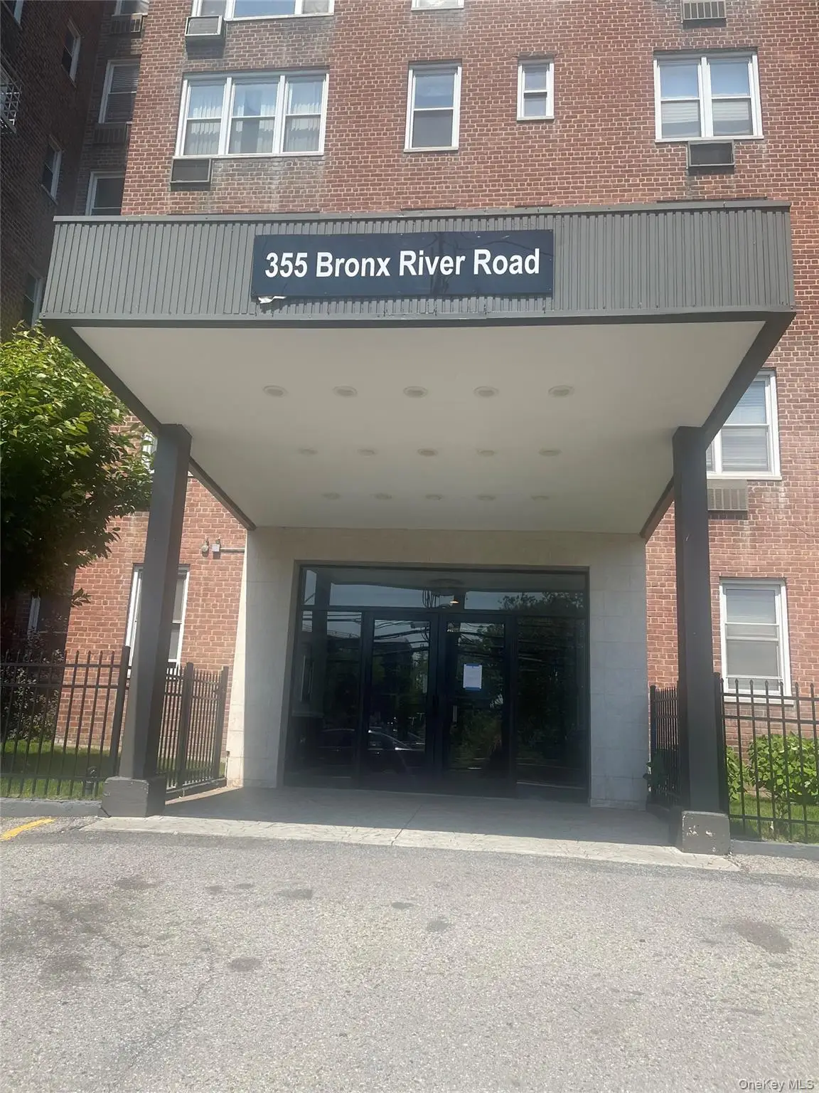 355 Bronx River Road #6I, Yonkers, NY 10704 - #1