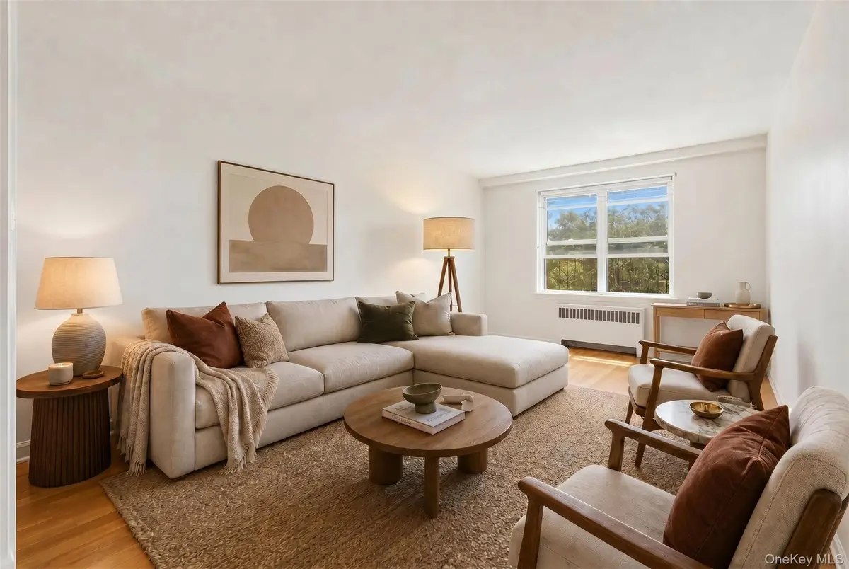 2080 Barnes Avenue Barnes Avenue #3B, Bronx, NY 10462 - #1