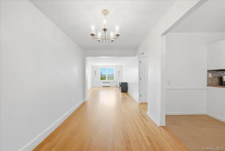2080 Barnes Avenue Barnes Avenue #3B, Bronx, NY 10462 - #3
