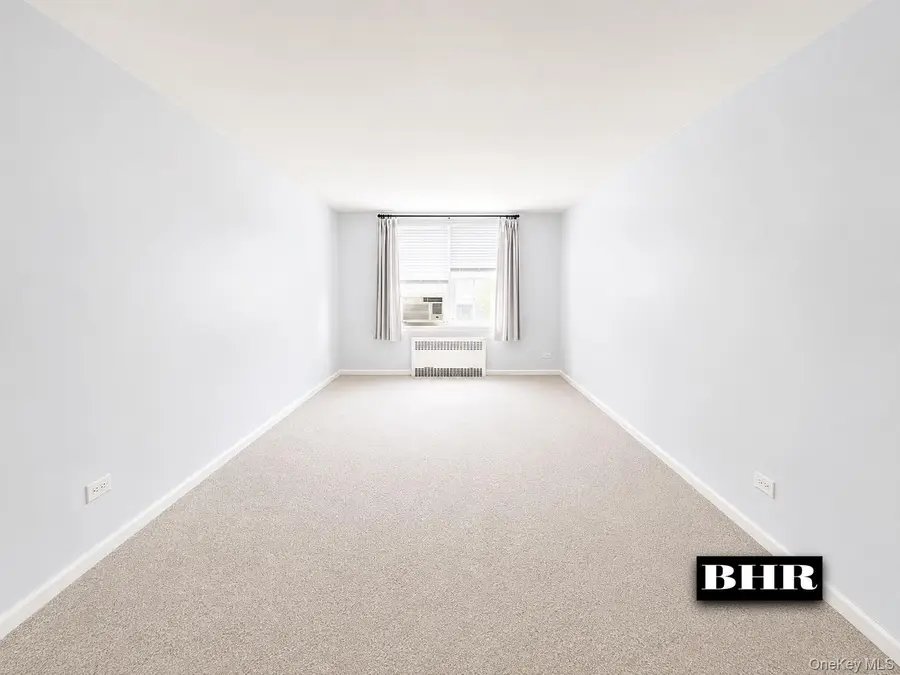 2461 E 29th Street #1F, Brooklyn, NY 11235 - #2