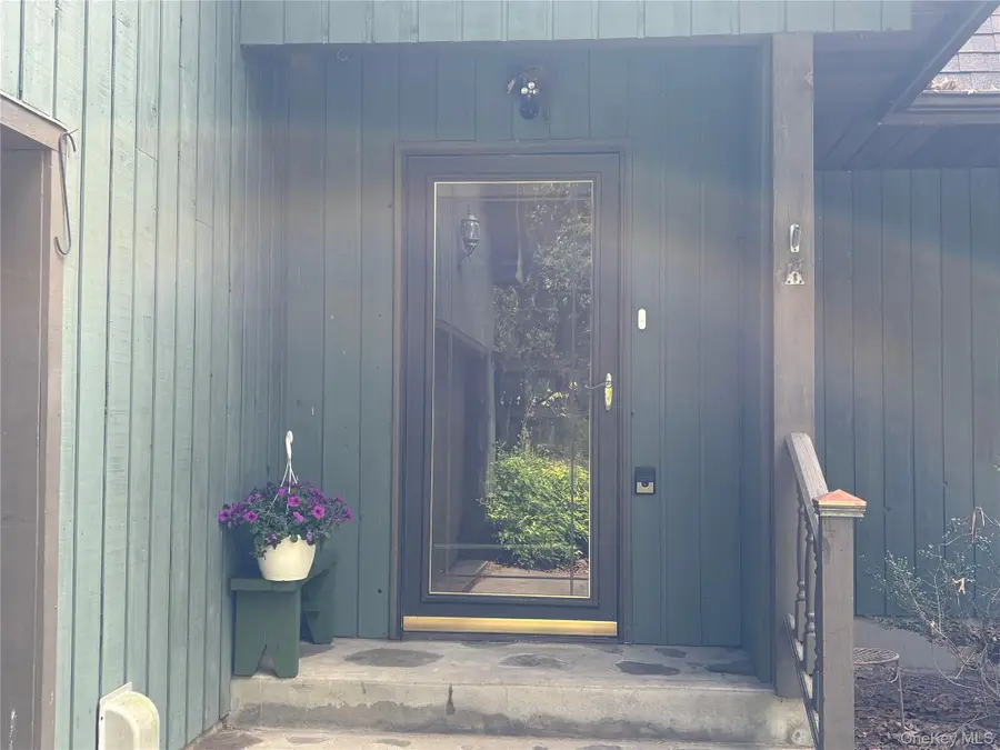 22 Boulder Way, Cuddebackville, NY 12729 - #3