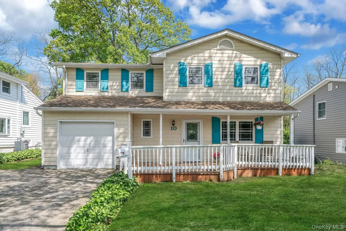10 Magellan Avenue, Kings Park, NY 11754 - #1