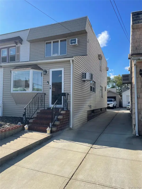 19815 33rd Avenue, Flushing, NY 11358