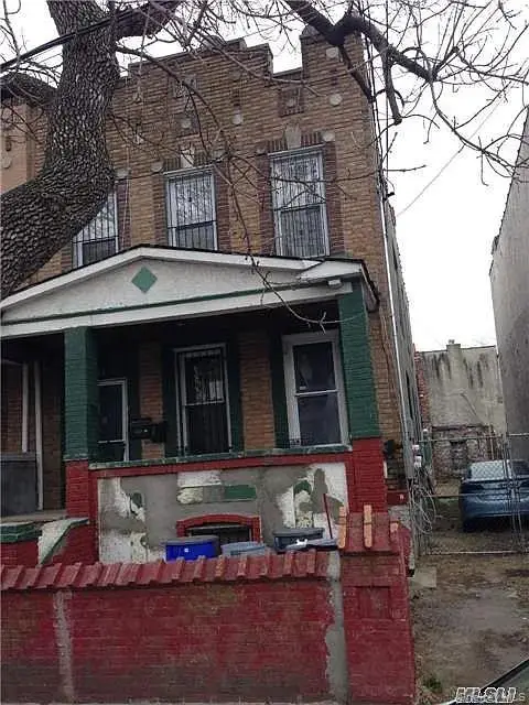 450 Newport Street, Brooklyn, NY 11207
