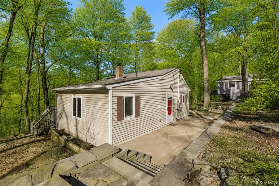 31 Paradise Hill, Highland Mills, NY 10930 - #3