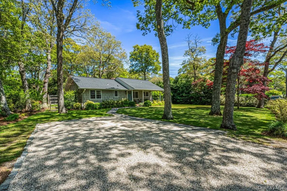 20 Shinnecock Lane, Hampton Bays, NY 11946 - #1