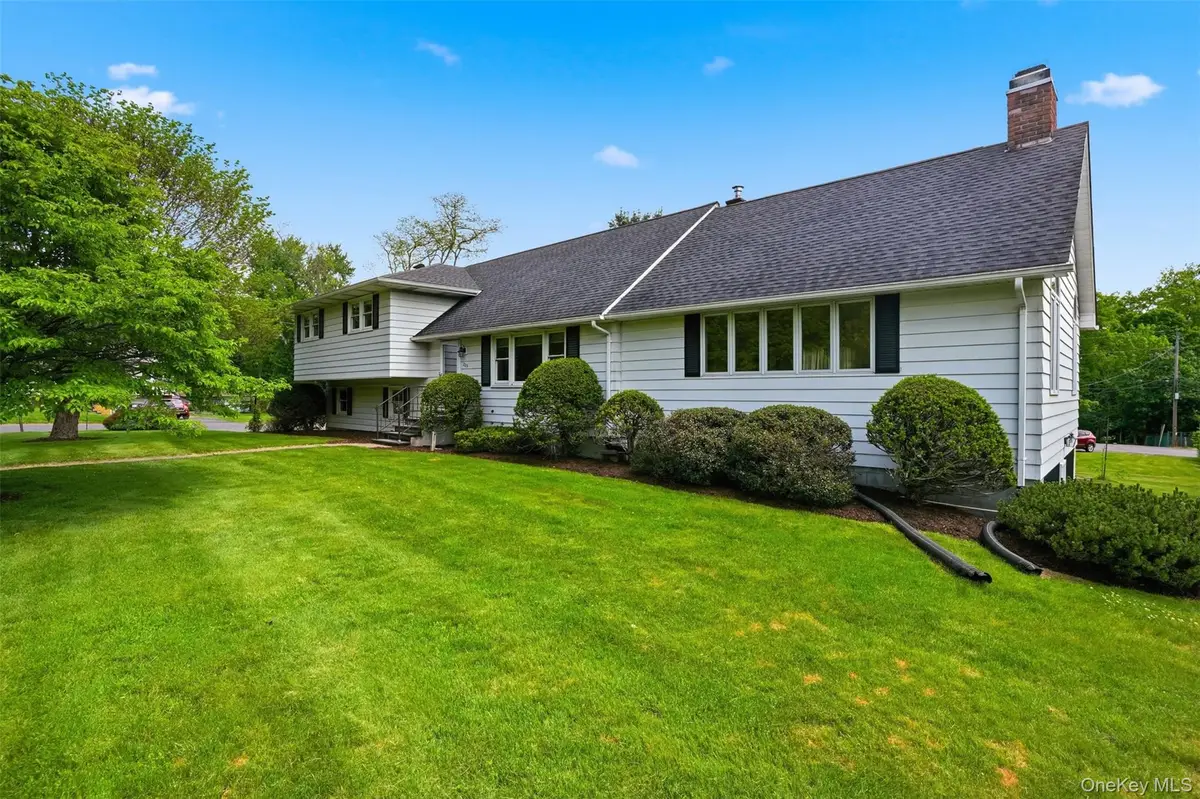 205 East Drive, Hurley, NY 12443 - #1
