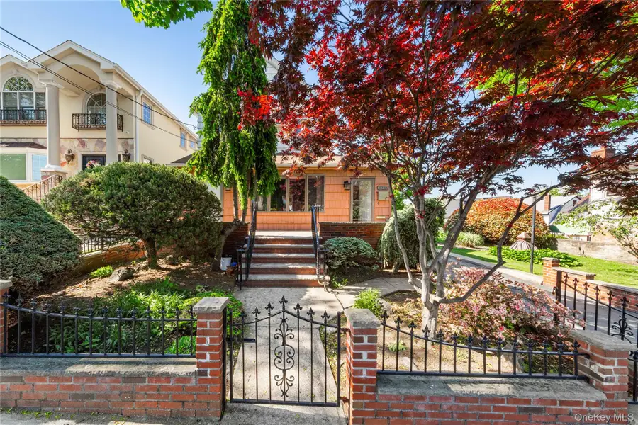 15043 8th Avenue, Whitestone, NY 11357 - #2