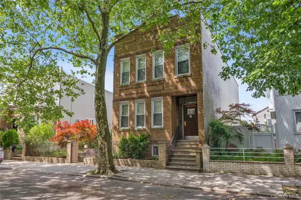 7020 & 7018 72nd Street, Glendale, NY 11385