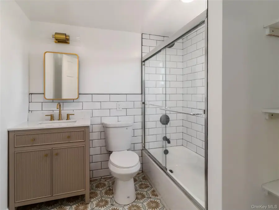 37 New Avenue, Yonkers, NY 10704 - #3