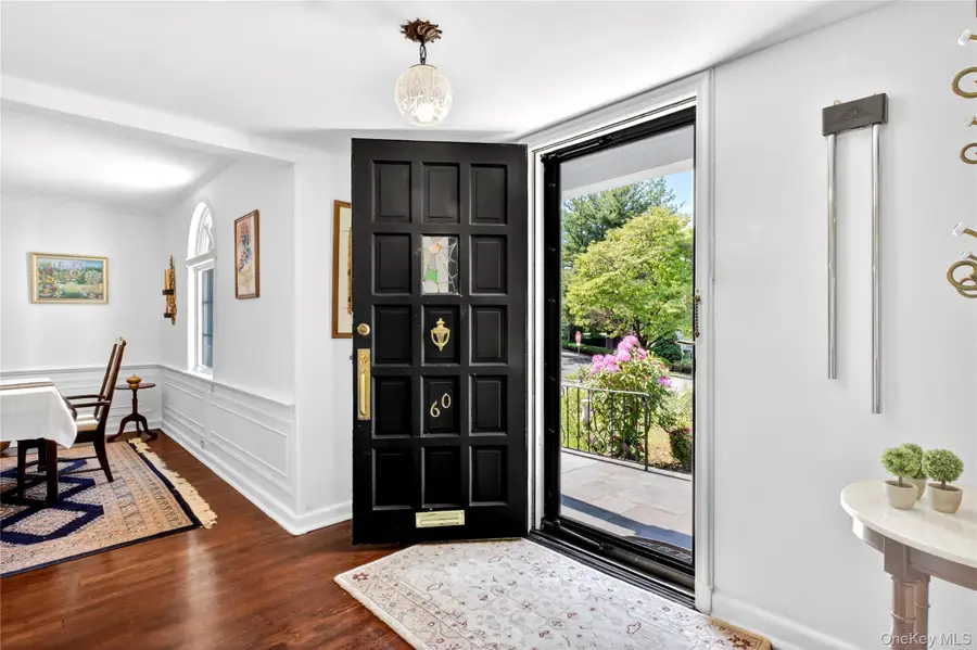 60 Mill Spring Road, Manhasset, NY 11030 - #3