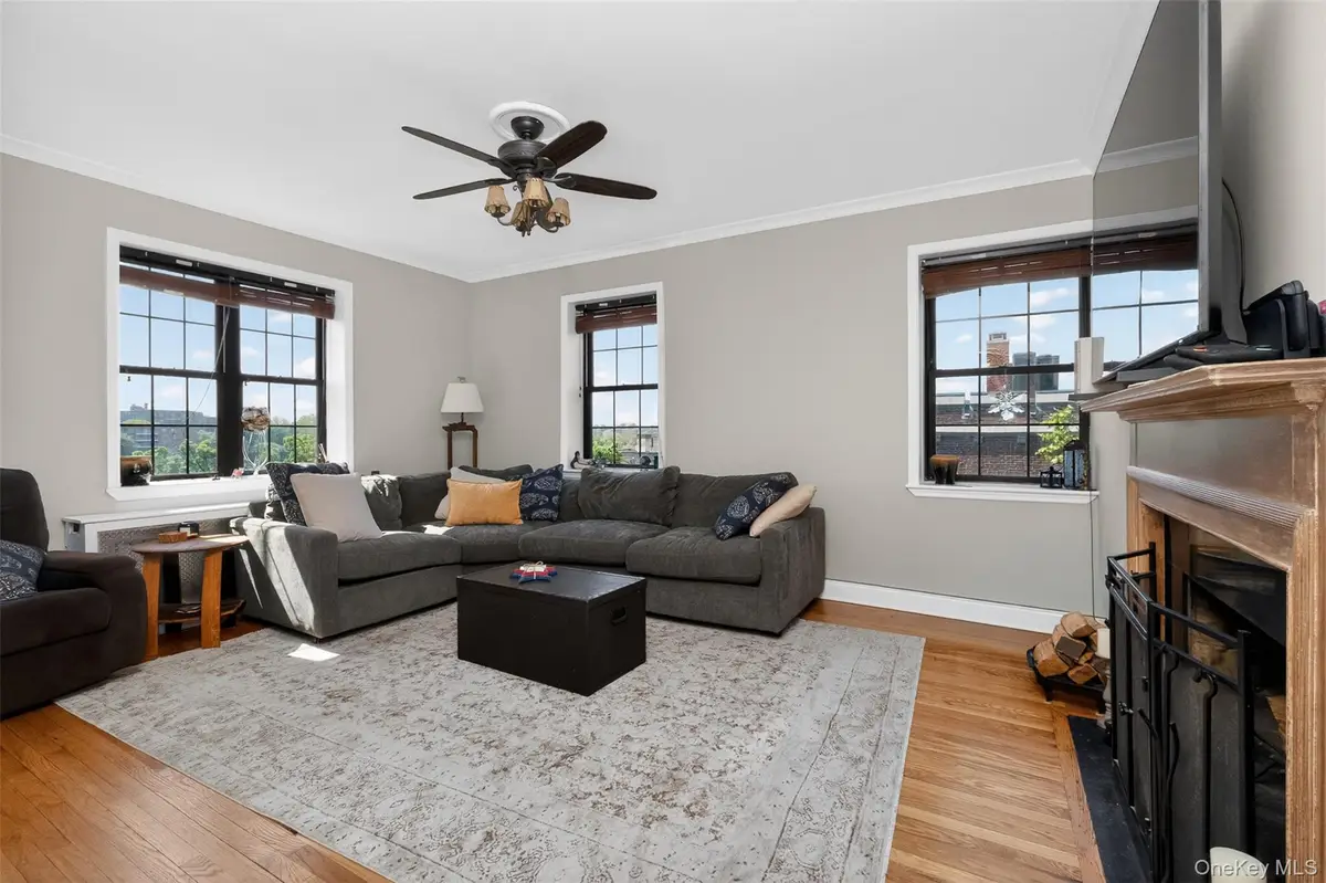 824 Bronx River Road #7C, Bronxville, NY 10708 - #1