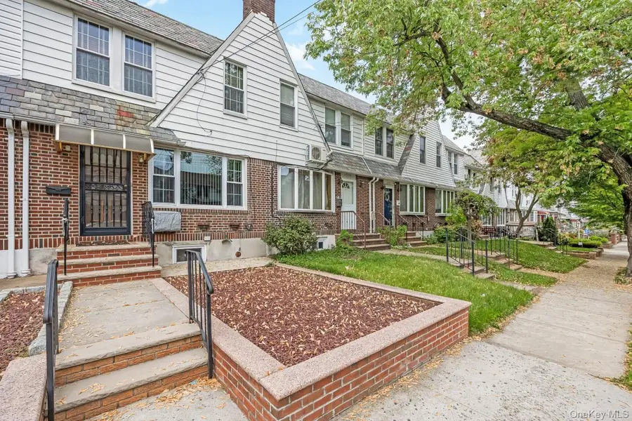65-56 77th Place, Middle Village, NY 11379 - #2