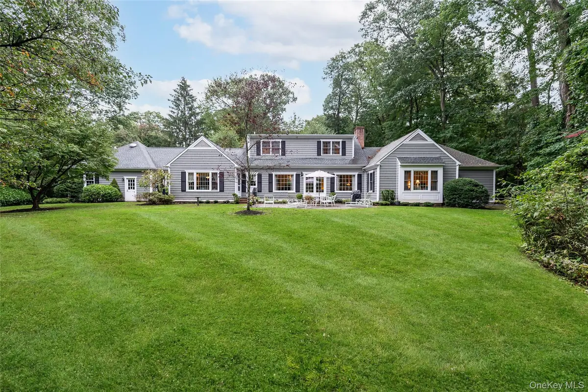 3 Peacock Pond Road, Glen Cove, NY 11542 - #1