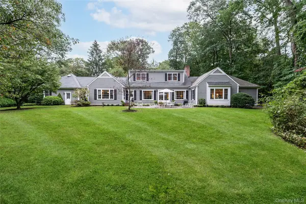 3 Peacock Pond Road, Glen Cove, NY 11542