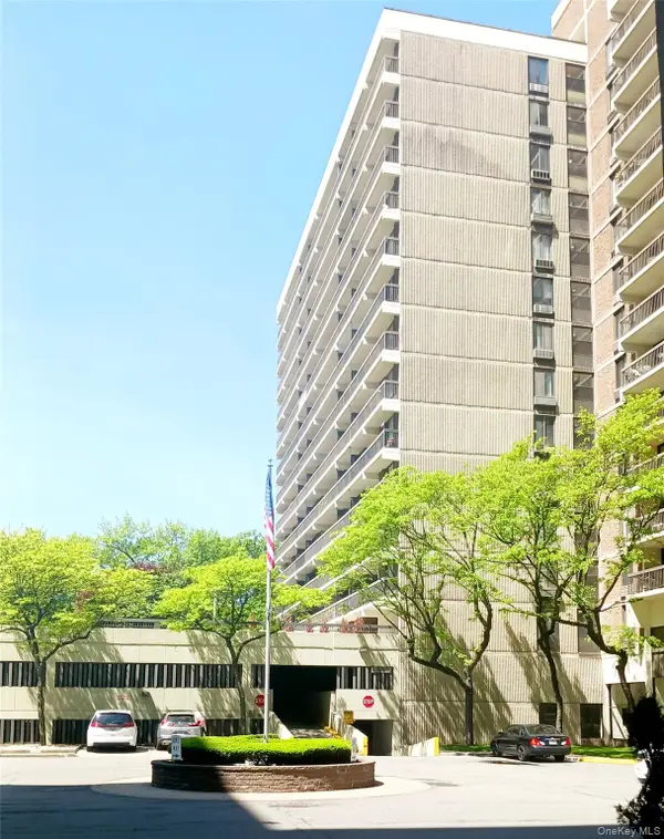 152-18 Union Turnpike #2B, Flushing, NY 11367