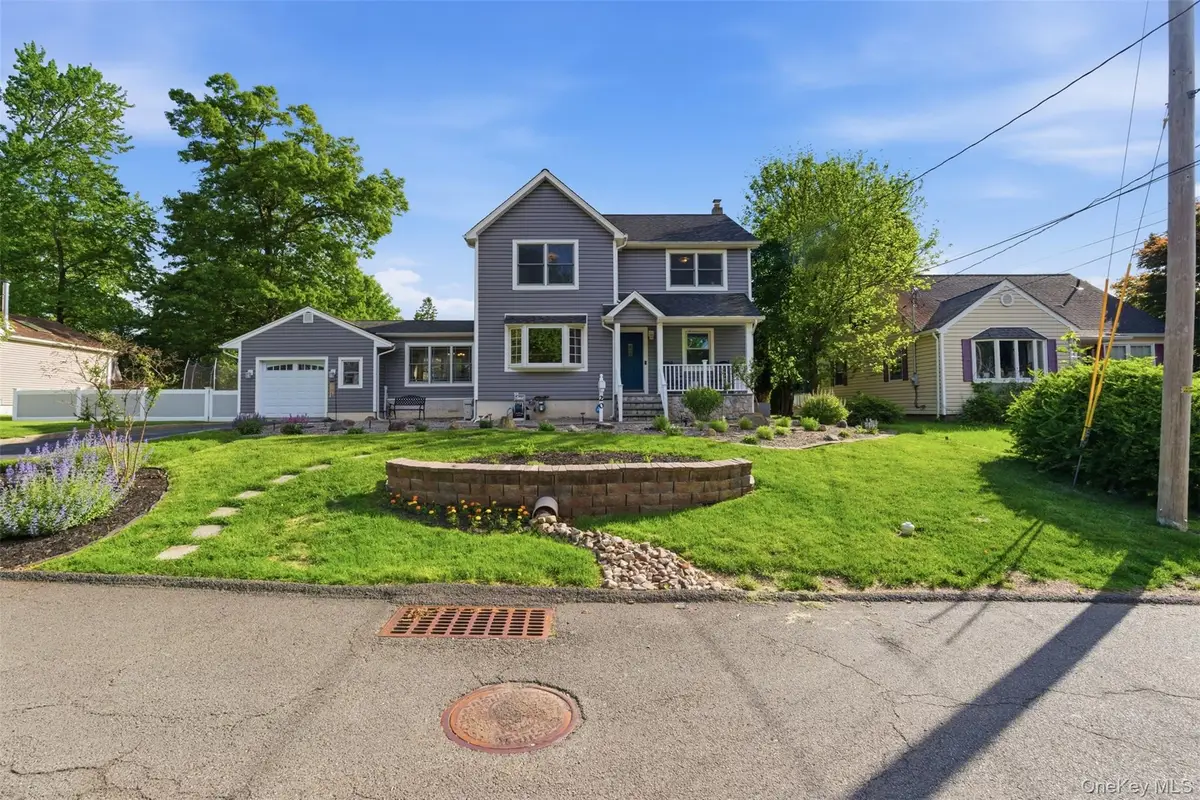 20 Terrace Avenue, Suffern, NY 10901 - #1