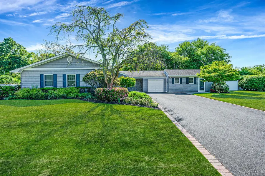 17 N Durkee Lane, East Patchogue, NY 11772 - #2