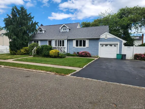 15 Nims Avenue, West Babylon, NY 11704