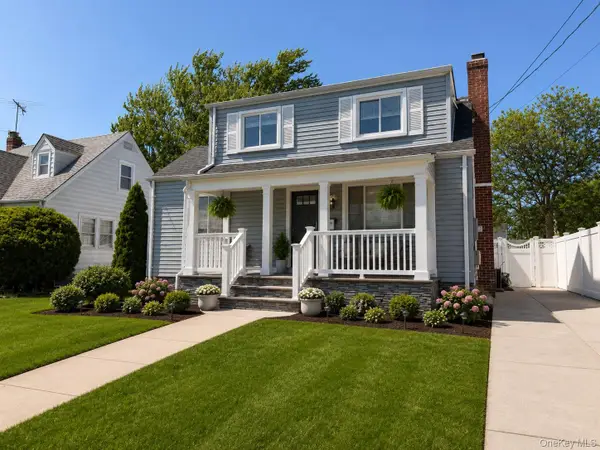22 Kenneth Avenue, North Bellmore, NY 11710
