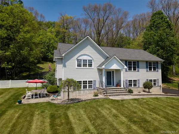 64 Secor Lane, Hopewell Junction, NY 12533