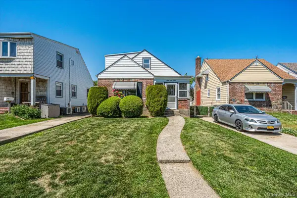 85-12 248th Street, Bellerose, NY 11426