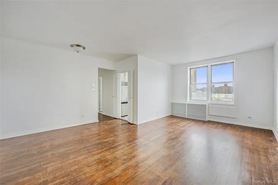 63-45 Saunders Street #6H, Rego Park, NY 11374 - #3