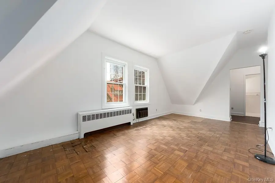 10 Station Square #R42, Forest Hills, NY 11375 - #3