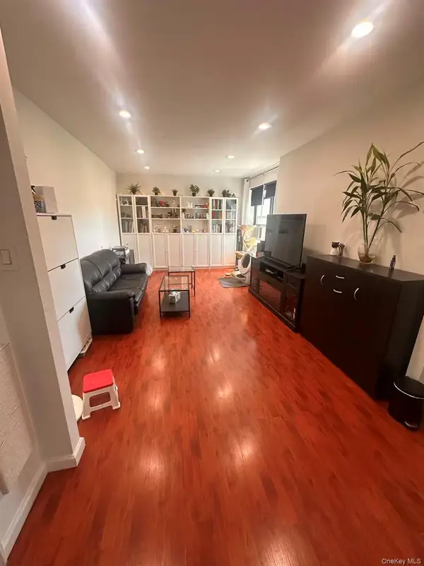 139-15 28 Road #6G, Flushing, NY 11354