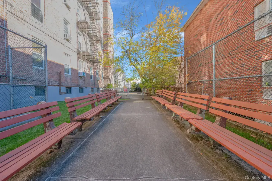 2552 E 7 Street #1H, Brooklyn, NY 11235 - #3