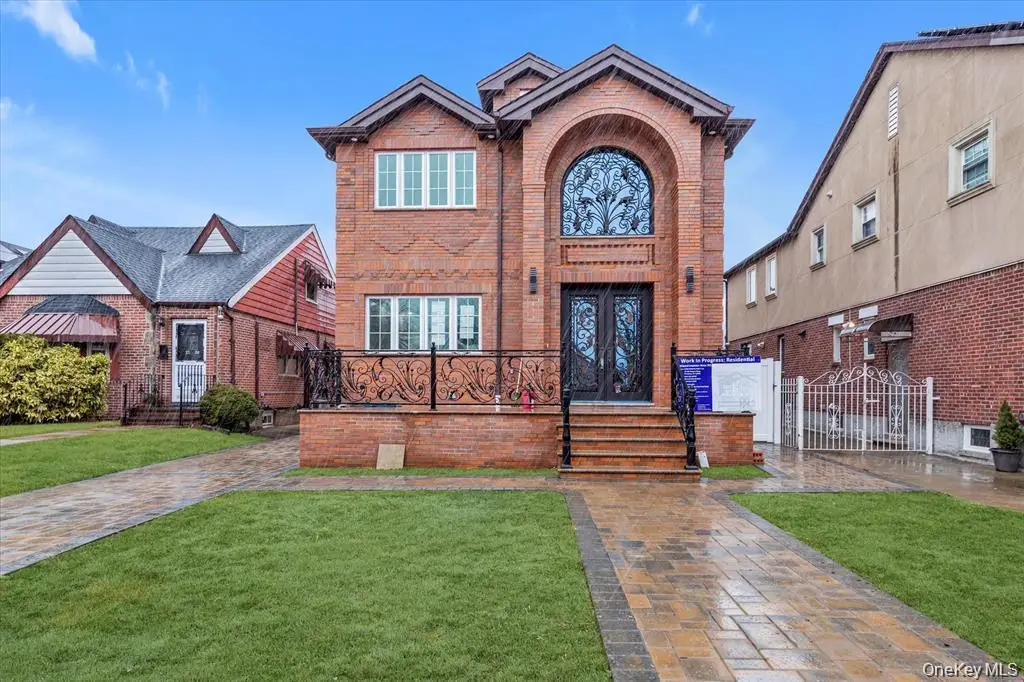 27-09 Utopia Parkway, Flushing, NY 11358 - #1