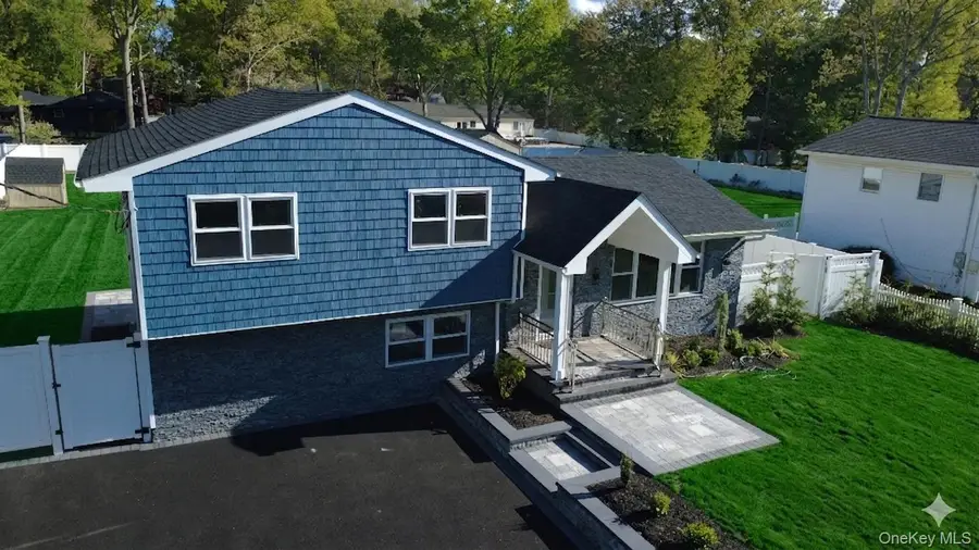 354 Easton Street, Ronkonkoma, NY 11779 - #2
