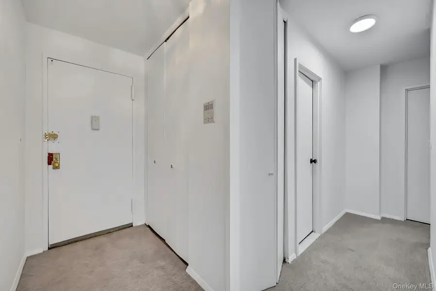 100 E Hartsdale Avenue #5GE, Hartsdale, NY 10530 - #2