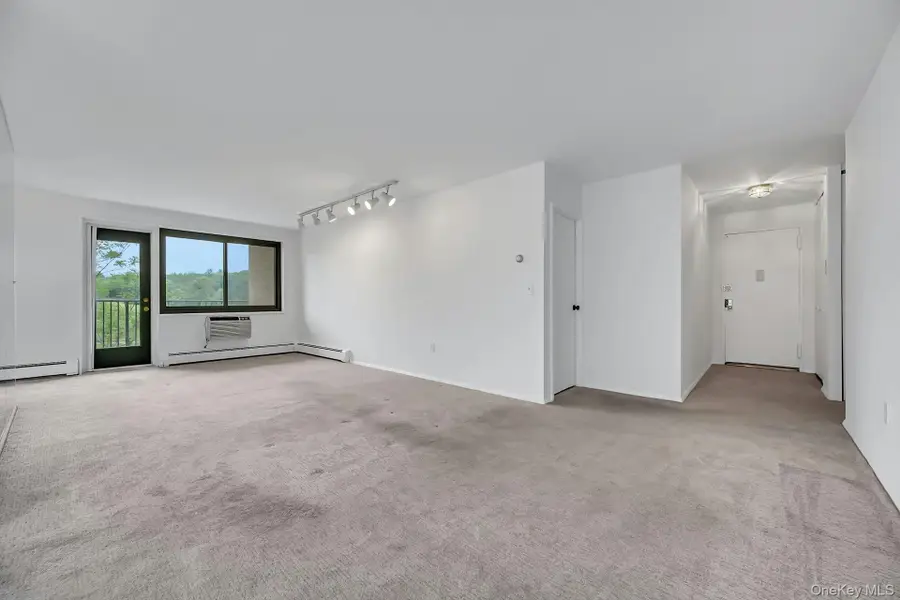 100 E Hartsdale Avenue #5GE, Hartsdale, NY 10530 - #3