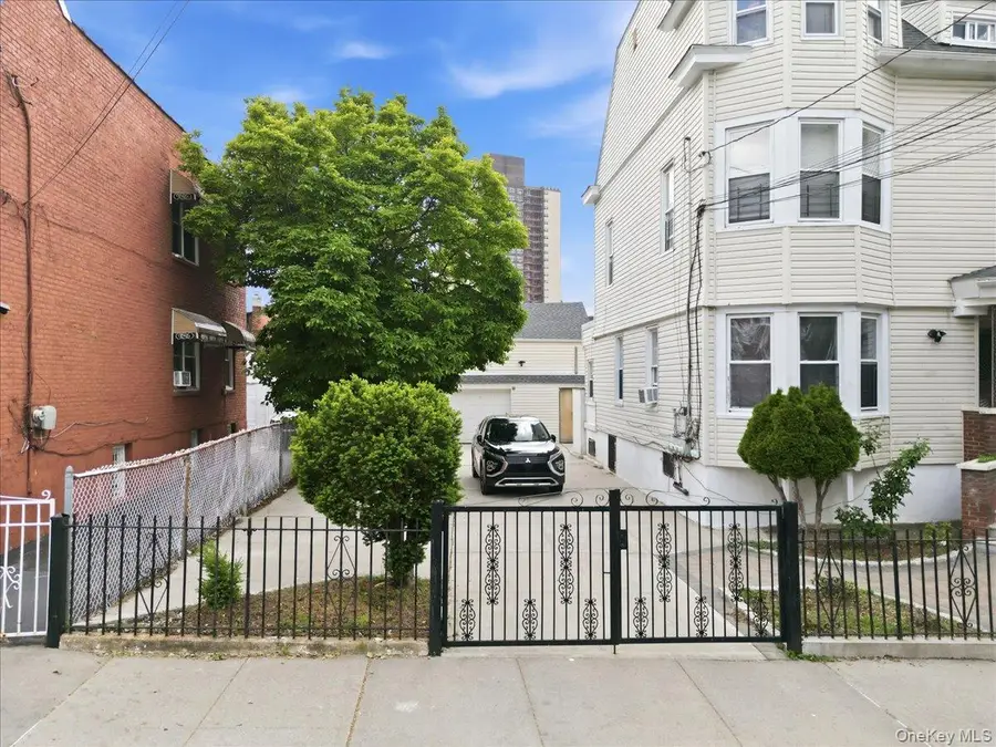 844-48 E 215th Street, Bronx, NY 10467 - #2