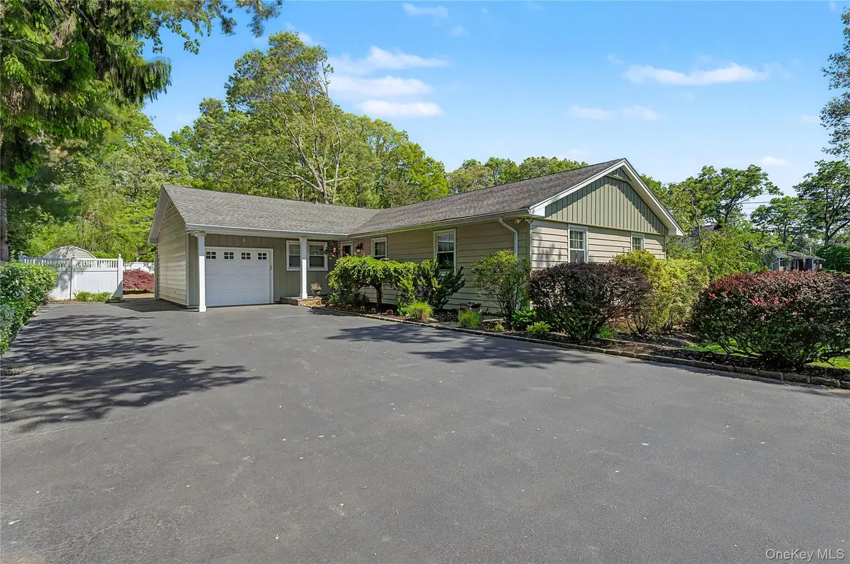75 Summit Drive, Smithtown, NY 11787 - #1