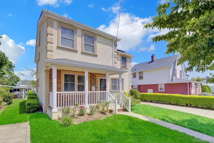 296 Burkhard Avenue, Mineola, NY 11501 - #2
