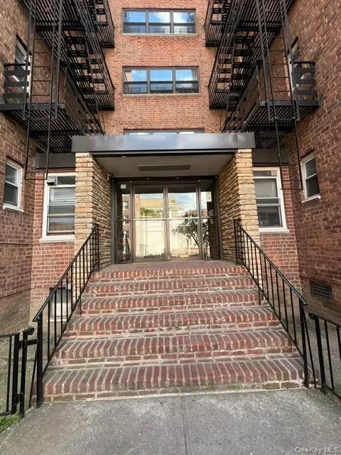 64-74 Saunders Street #4B, Rego Park, NY 11374 - #1