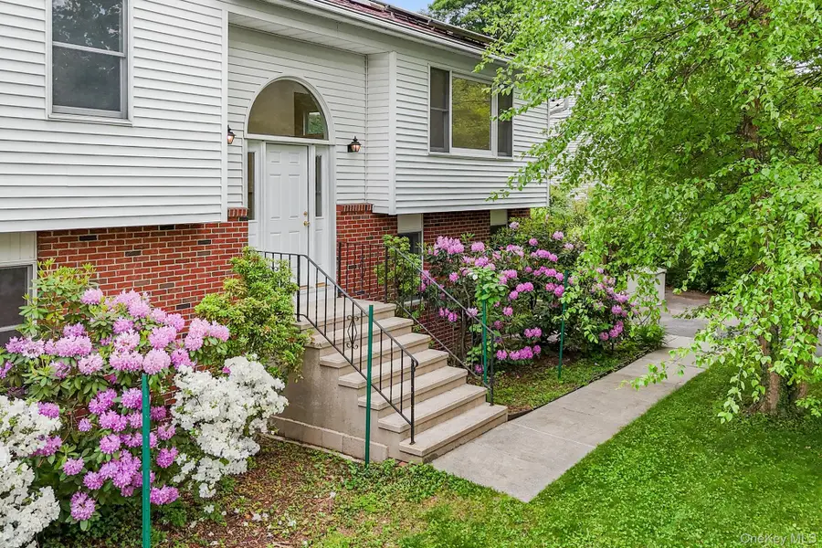 110 Franklin Avenue, Valhalla, NY 10595 - #2