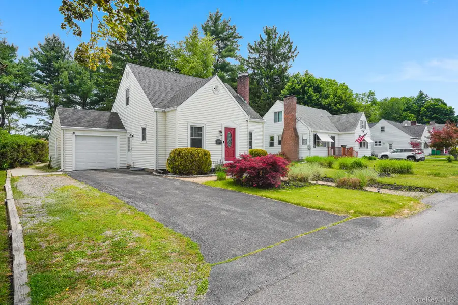28 Ziegler Avenue, Poughkeepsie, NY 12603 - #2