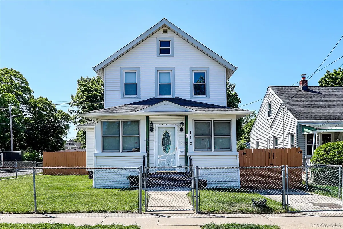 110 E Roosevelt Avenue, Roosevelt, NY 11575 - #1
