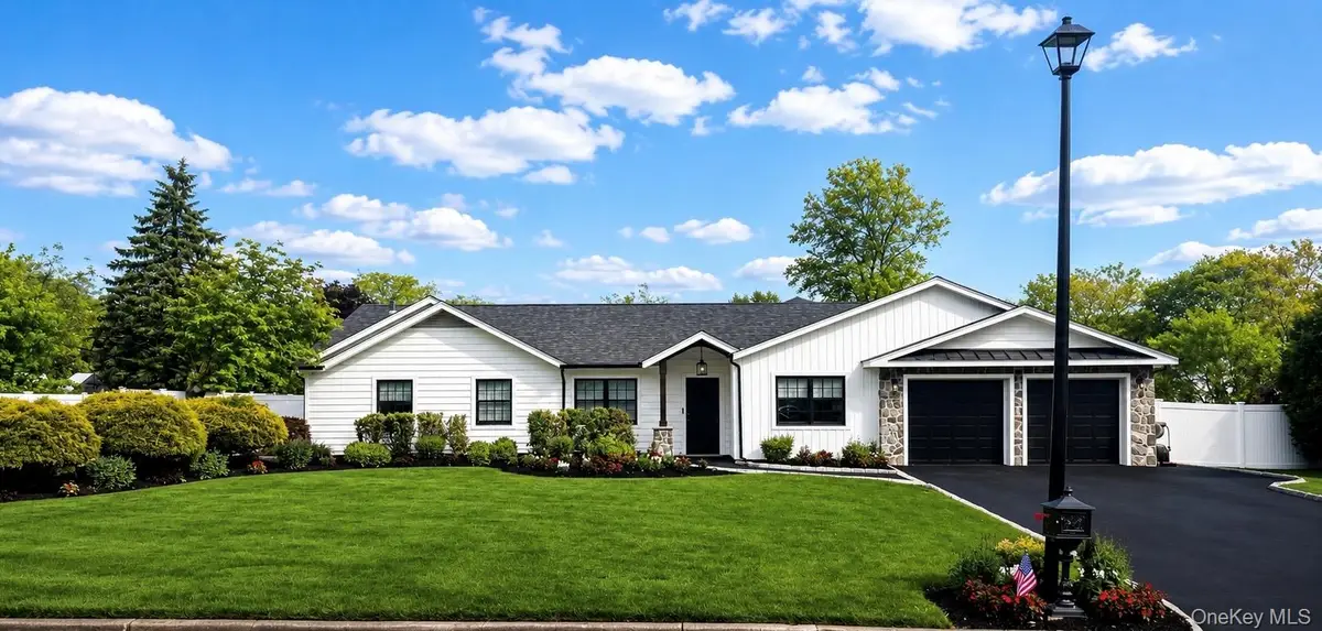 38 Long Meadow Place, South Setauket, NY 11720 - #1