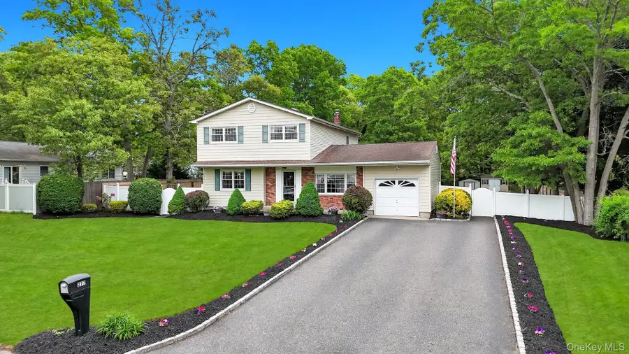 277 Magnolia Drive, Selden, NY 11784 - #3