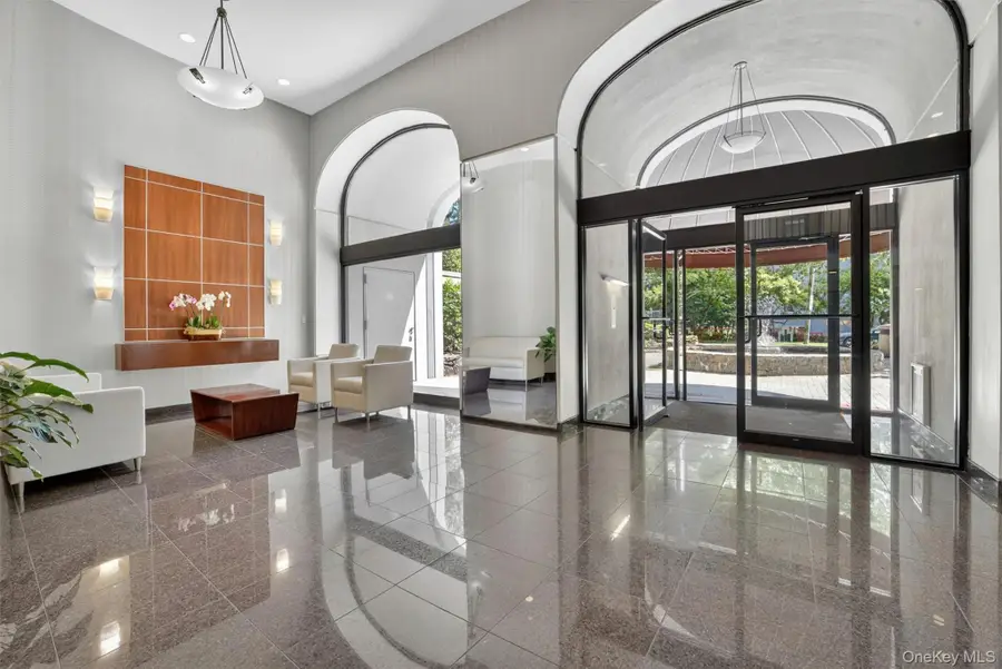 15 Stewart Place #7H, White Plains, NY 10603 - #2