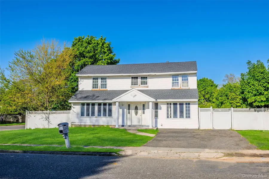 147 Branch Avenue, Central Islip, NY 11722 - #2