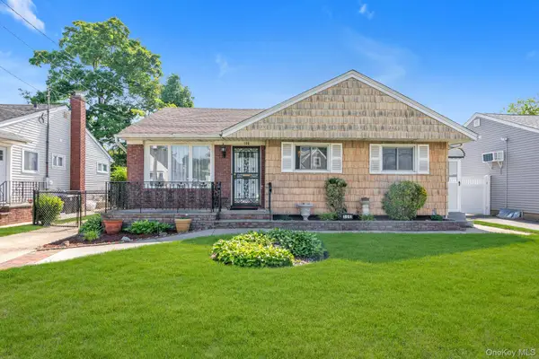 106 Green Avenue, Hempstead, NY 11550