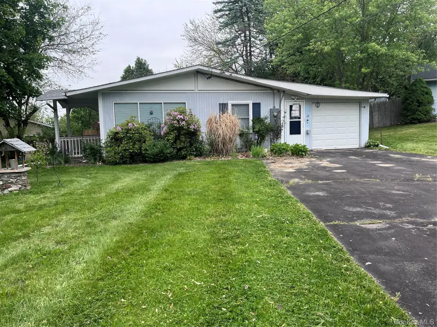 12 Briarwood Crescent, Newburgh, NY 12550 - #3
